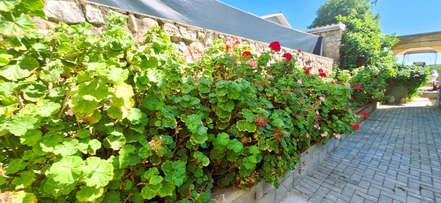 4 Bedroom Property for Sale in Witsand Western Cape